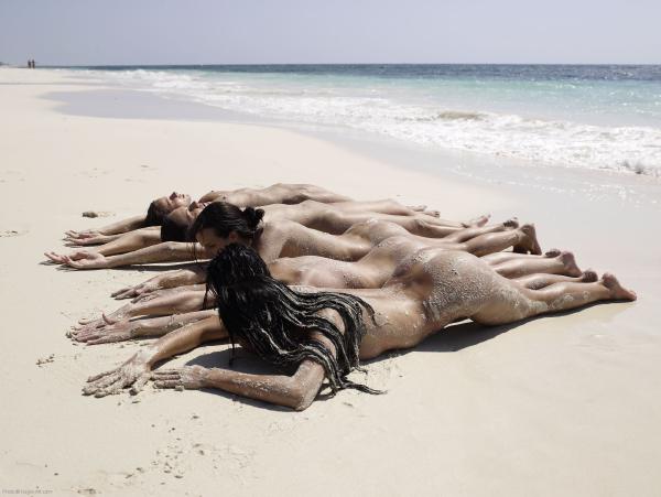 Anna S Brigi Melissa Suzie Suzie Carina ıslak ve kumlu #73