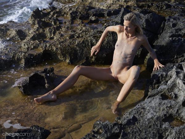 Francy natural Playboy grotto #1
