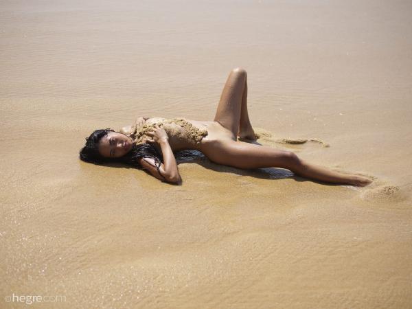 Hiromi nude beach #26