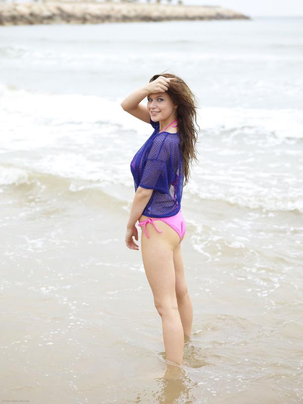 Marjana裸体海滩 #24