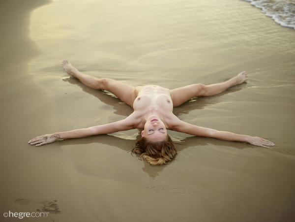 Sonya amanecer en la playa #31
